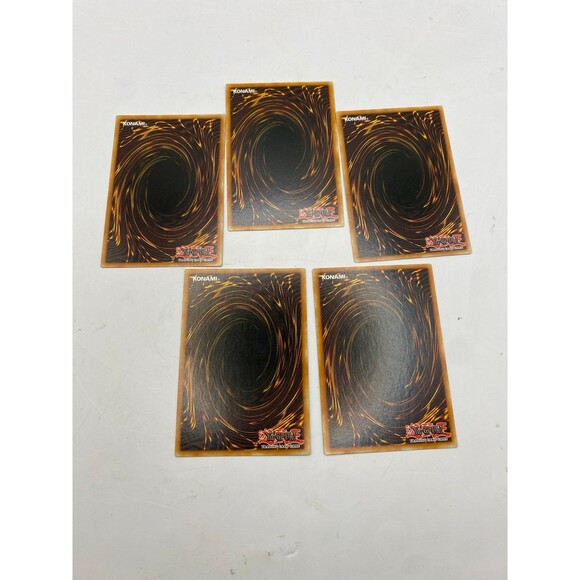 Yu-Gi-Oh Exodia the Forbidden One Ultra Rare Complete set YGLD Nm/M - Picture 3 of 3